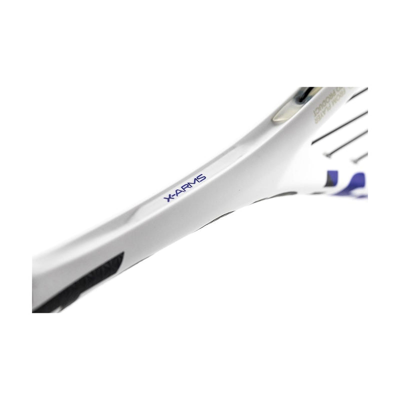 picture of the shaft showing the x arms of the xtop tecnifibre squash racquet