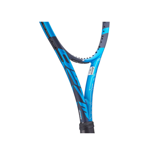 Babolat pure drive 107 shaft and throat area close up